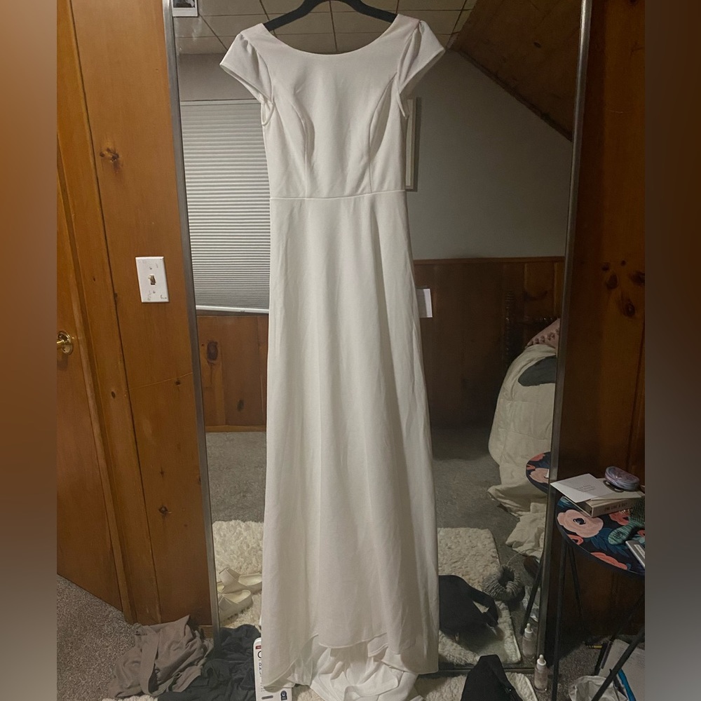 Lulus Wedding dress - XS Never Worn/Perfect condition/ was to late to return